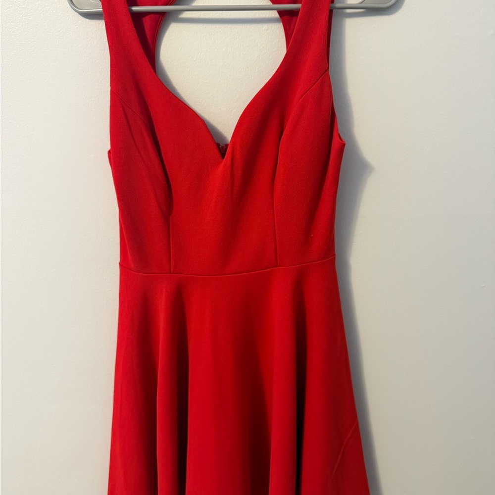 Red Sleeveless Sweetheart Dress